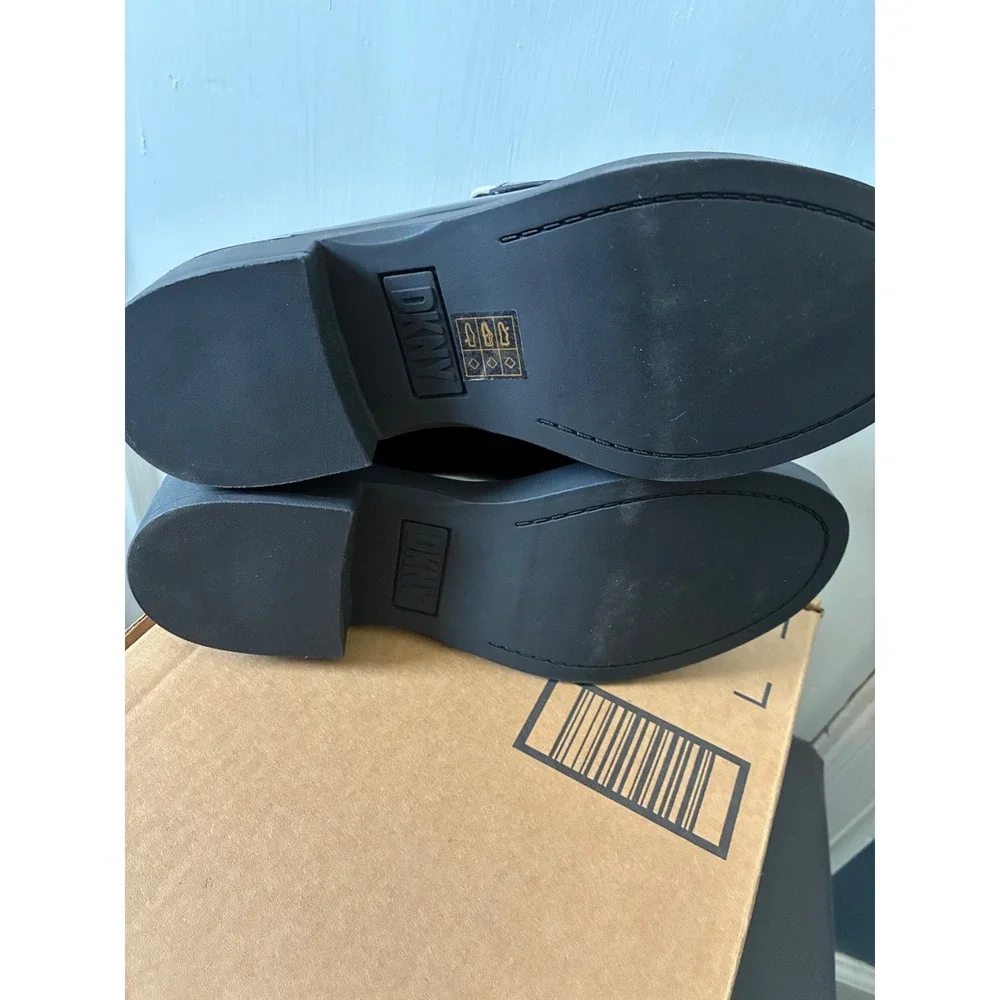 DKNY Womens Bicolor Penny Loafers Black Cream Logo K2377240 Size 5M